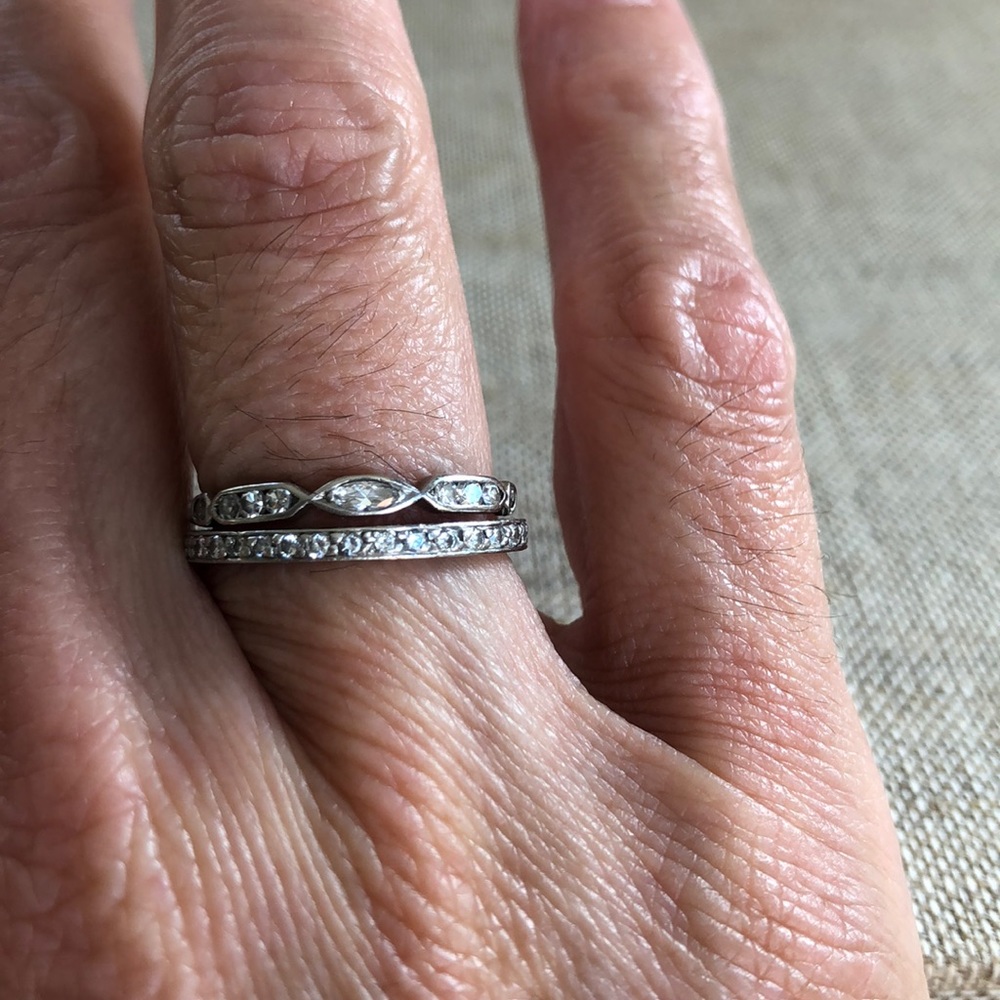 Platinum diamond band